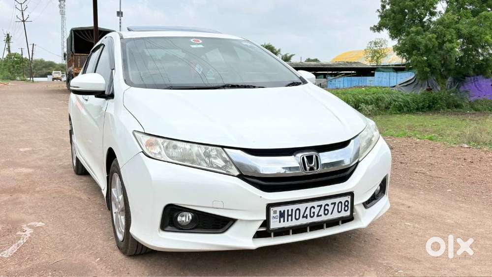 Honda City V Mt Sunroof, 2015, Diesel