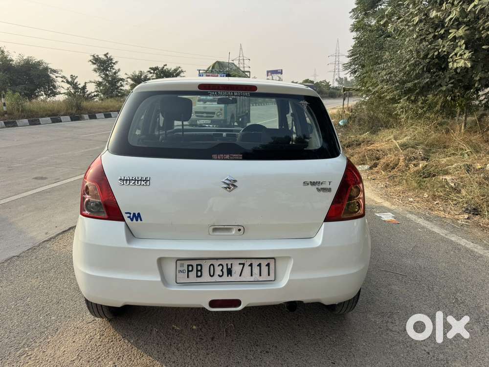 Maruti Suzuki Swift Vdi Bsiii, 2010, Diesel