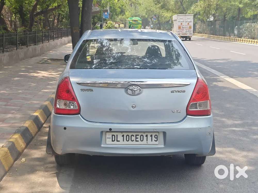 Toyota Etios 2011 Petrol & Cng  Well Maintained
