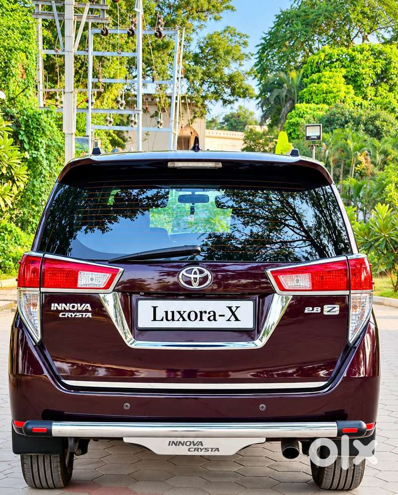 Toyota Innova Crysta 2.8z Automatic, 2016, Diesel