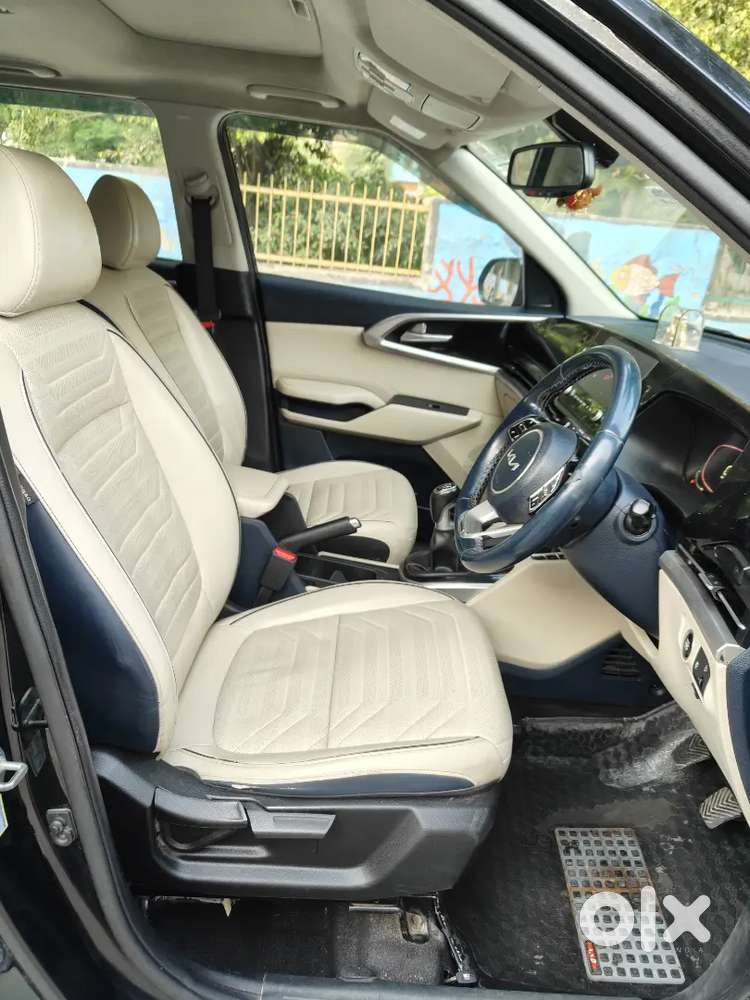 Kia Carens Diesel Manual December 2022 Sunroof Push Button Top Model