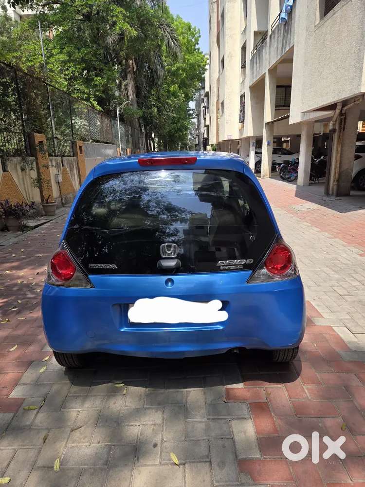 Honda Brio 2011 Petrol Well Maintained