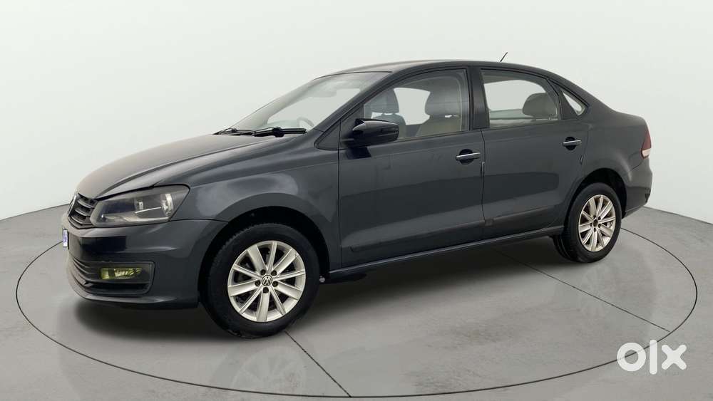 Volkswagen Vento 1.2 Highline Plus At 16 Alloy, 2016, Petrol
