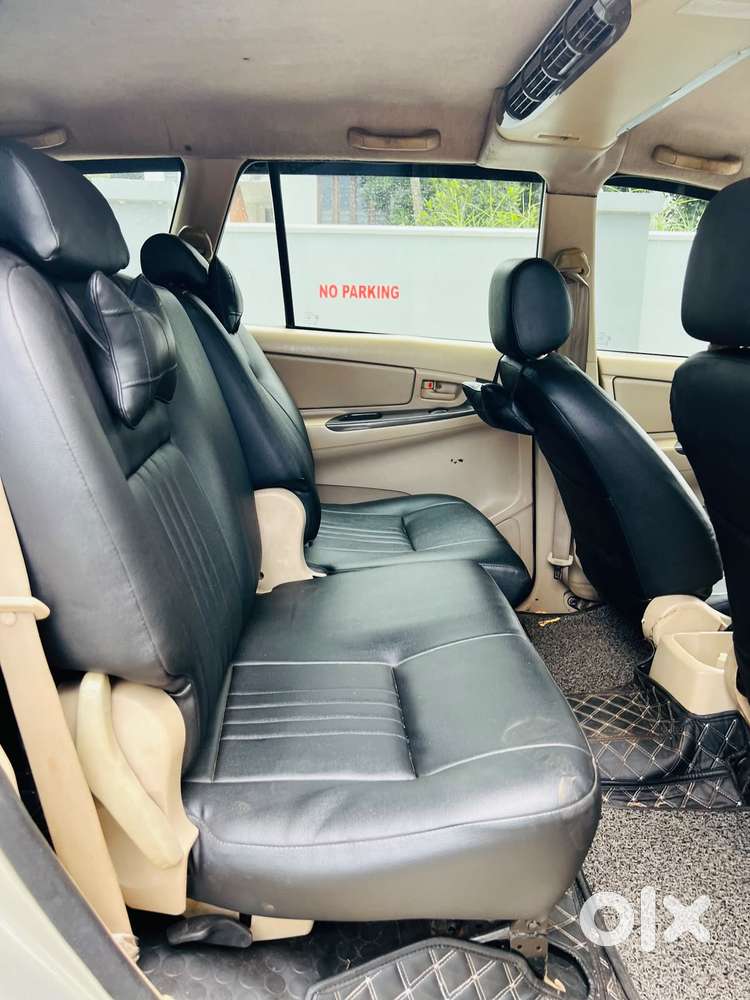 Toyota Innova 2.5 E 8 Str, 2007, Diesel