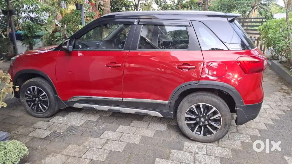 Maruti Suzuki V Brezza Zxi + 2020