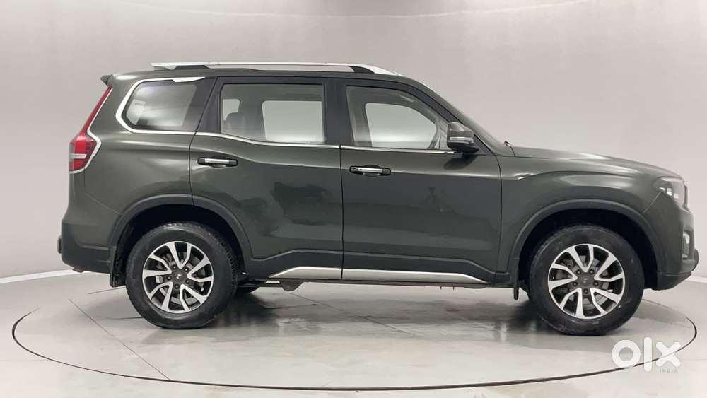 Mahindra Scorpio-n 2.0 Z8 L Petrol At 7 Str, 2022, Petrol