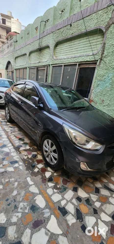 Hyundai Verna 2012 Manual Petrol