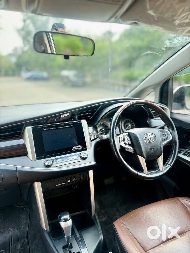 Toyota Innova Crysta 2.8z Automatic, 2018, Diesel