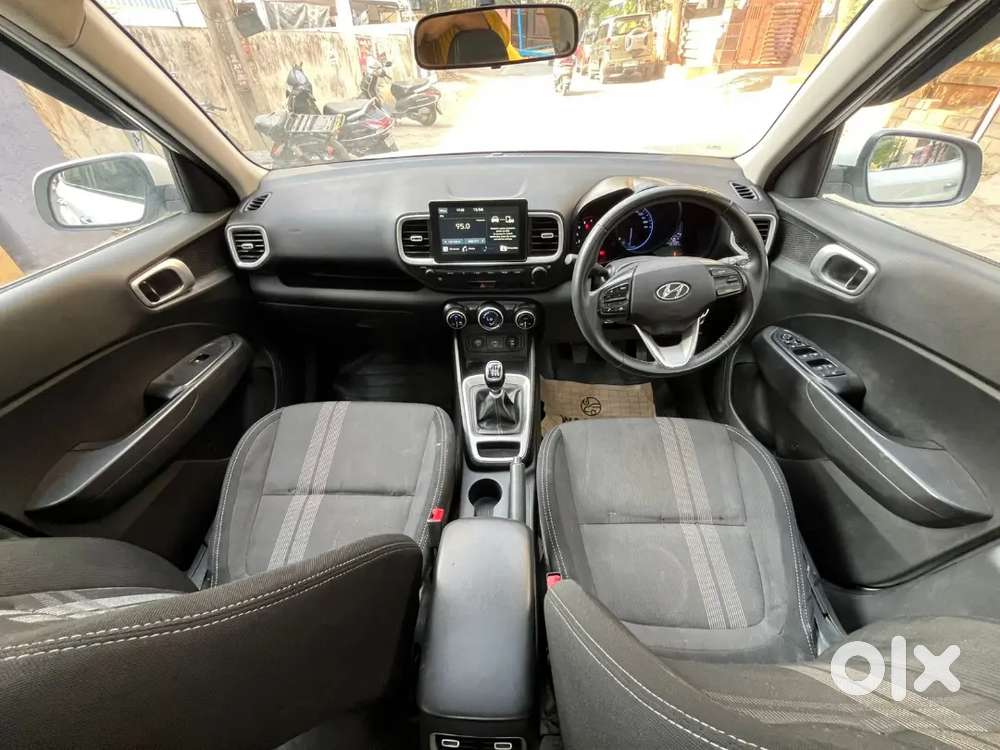 Hyundai Venue Sx Diesel 2020 Full Insurance Available