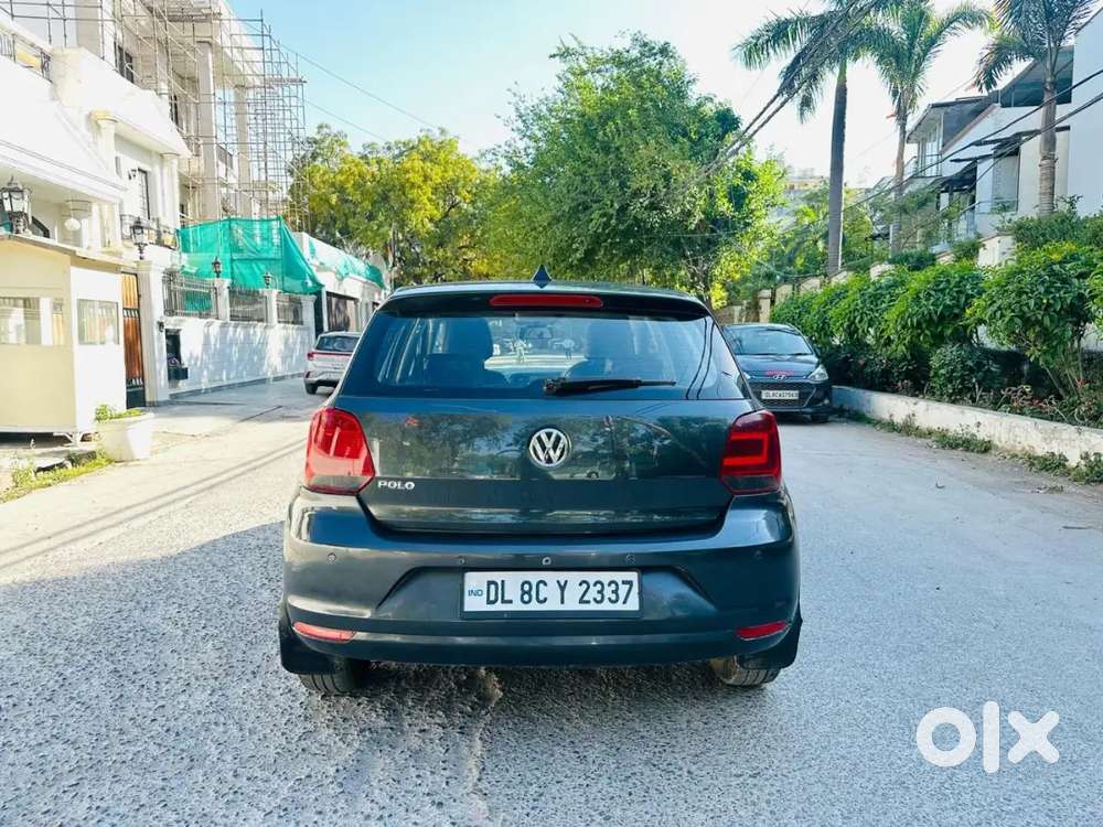 Volkswagen Polo 2015 Petrol 95000 Km Driven