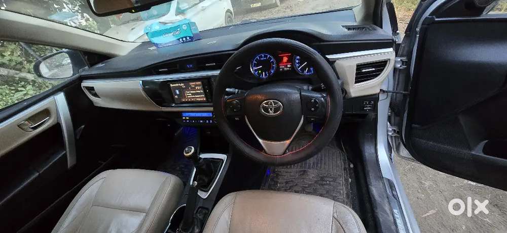 Toyota Corolla Altis Gl 1.8 &ndash; Luxury & Comfort