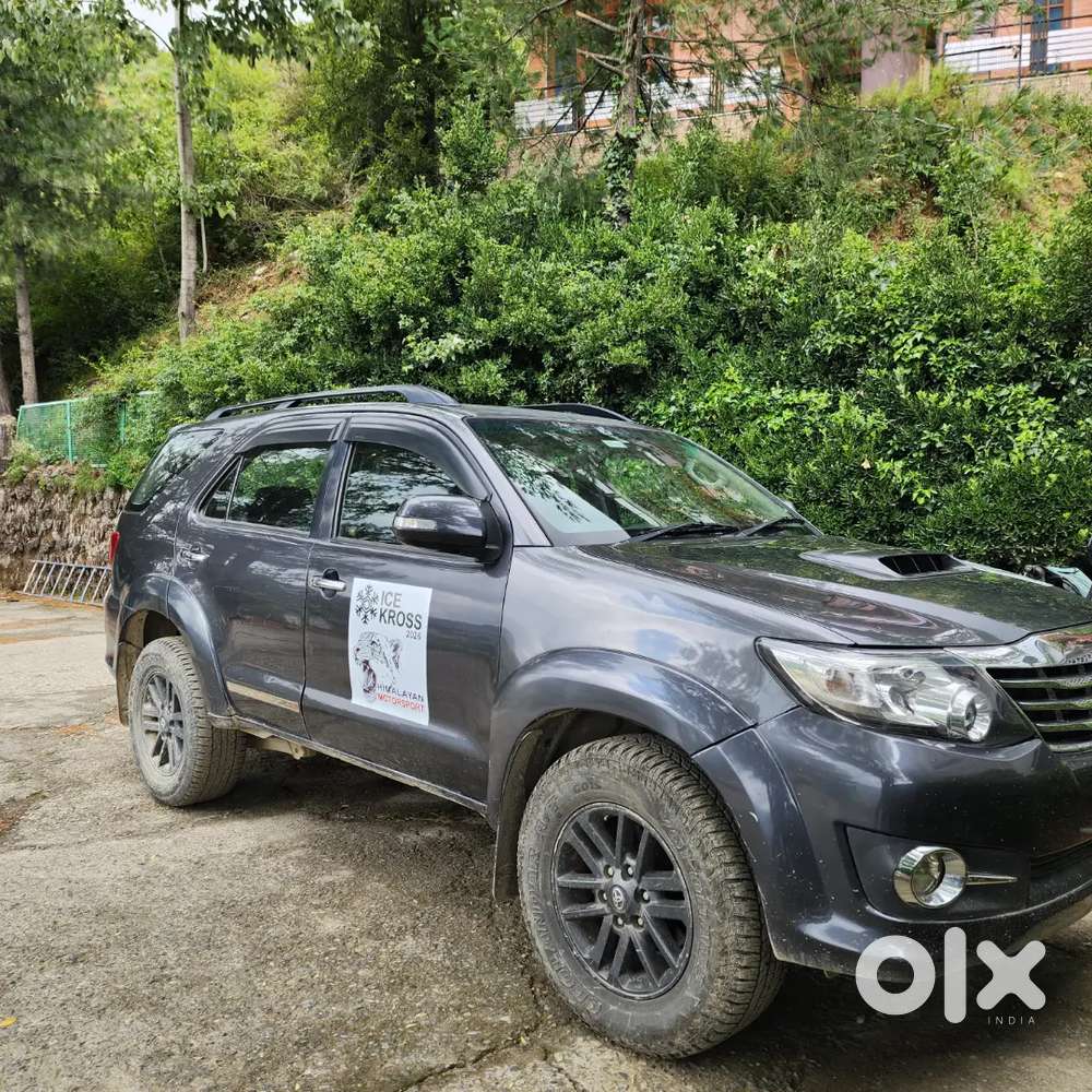 Toyota Fortuner 2015 Diesel 120000 Km Driven Well Maintained