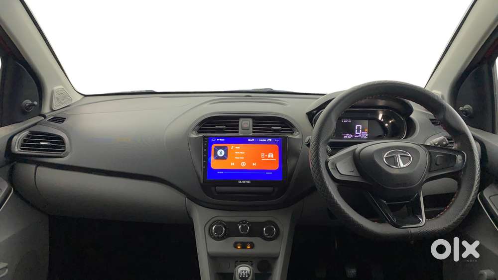 Tata Tiago Xe, 2021, Petrol