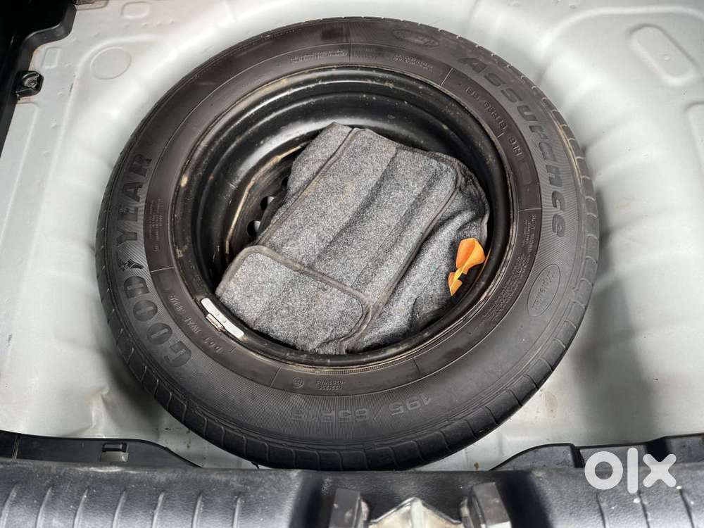 Hyundai Venue 1.2 S Plus, 2020, Petrol