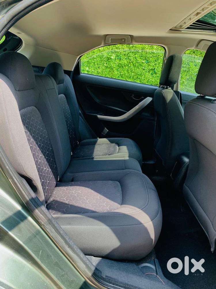 Tata Nexon 1.2 Revotron Xm (s), 2021, Petrol