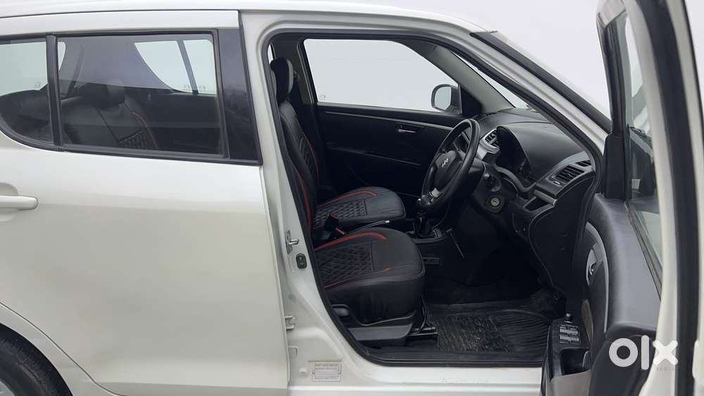 Maruti Suzuki Swift Vvt Vxi, 2016, Petrol