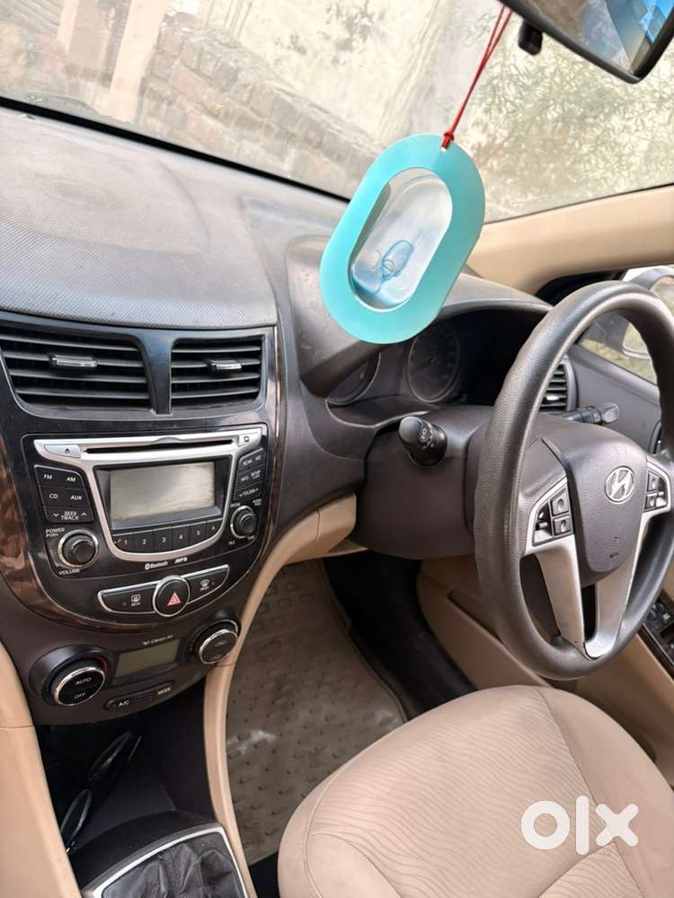 Hyundai Verna Fluidic 2011