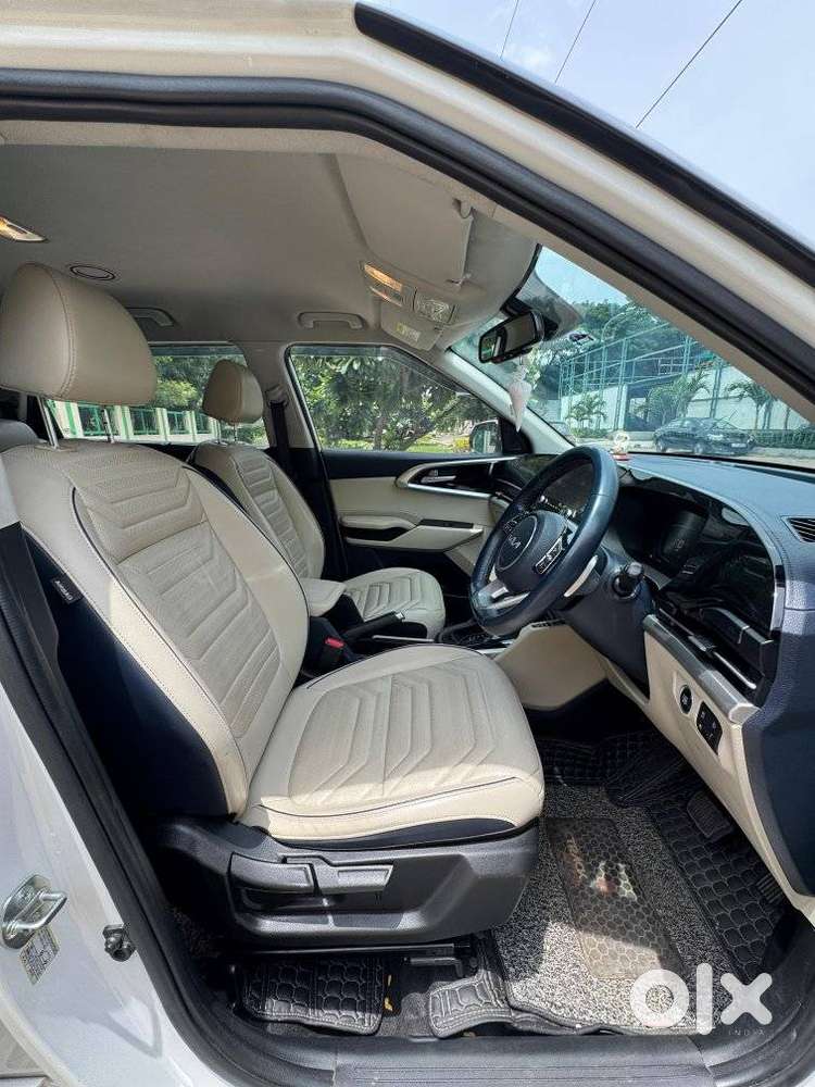 Kia Carens 1.5 Luxury Plus Diesel At 7 Str, 2023, Diesel