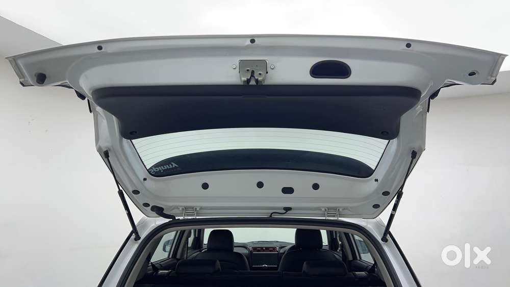 Hyundai Creta Sx (o) 1.5 Petrol Cvt Knight, 2023, Petrol