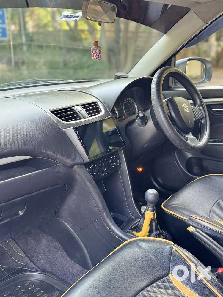Maruti Suzuki Swift Vxi Optional, 2015, Petrol