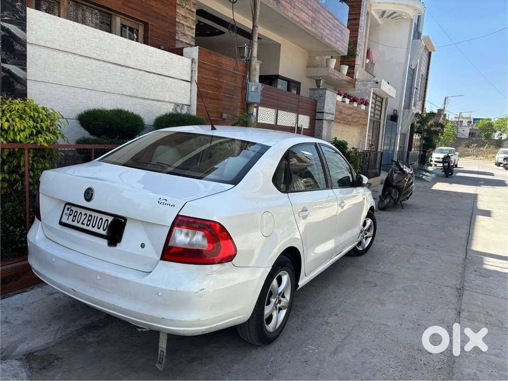 Skoda Rapid Elegance 2012 Diesel Manual