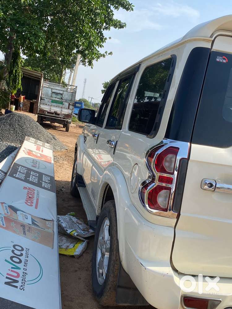 Mahindra Scorpio Diesel Manual 2021