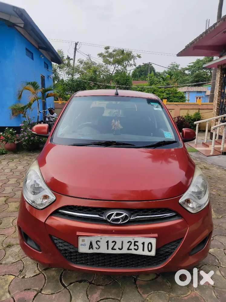 Hyundai I10 Sportz Petrol Manual 2012 Car