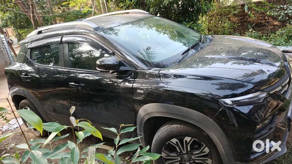 Selling 9 Months Renault Kiger