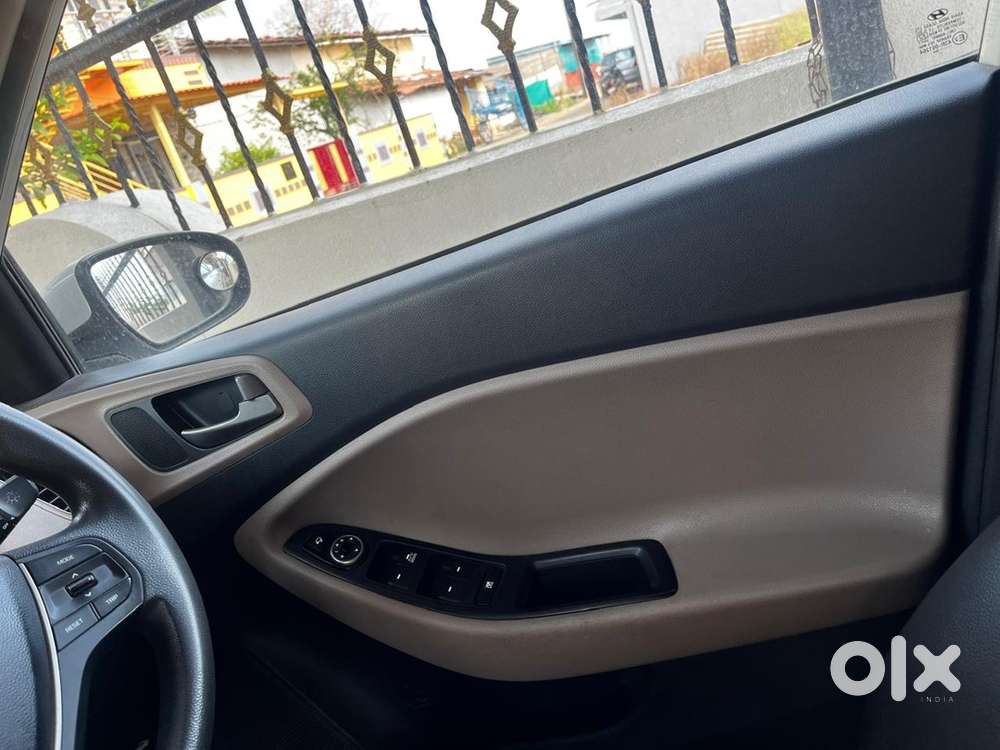 Hyundai I20 Sportz Petrol 2017