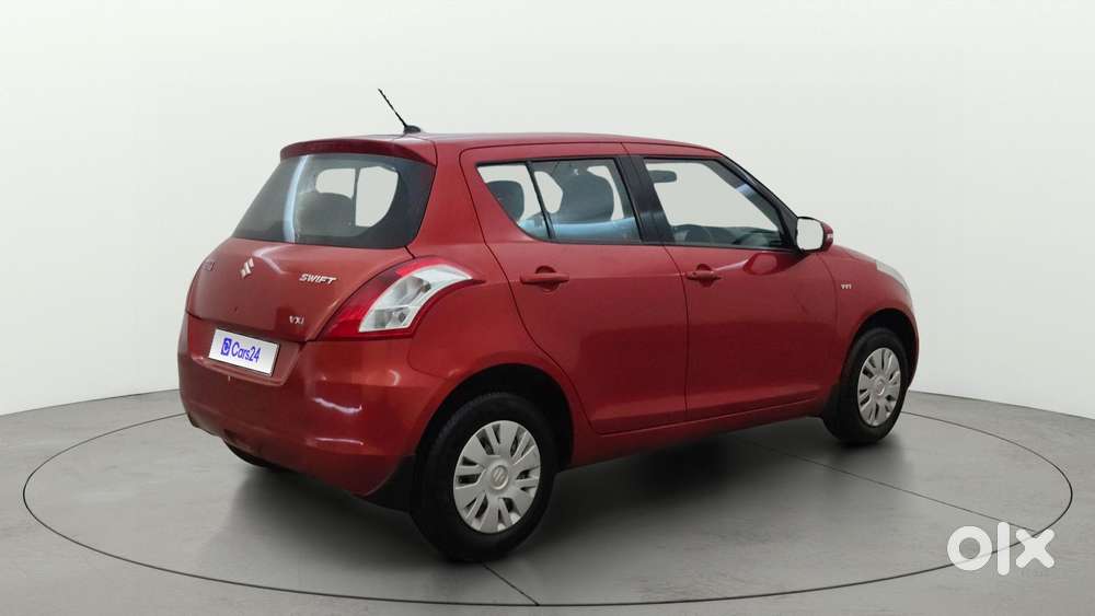 Maruti Suzuki Swift 2011-2014 Vxi, 2013, Petrol