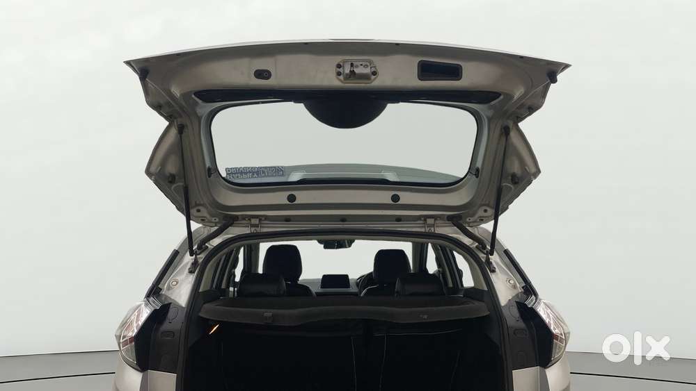 Tata Nexon 1.2 Revotron Xza Plus, 2020, Petrol