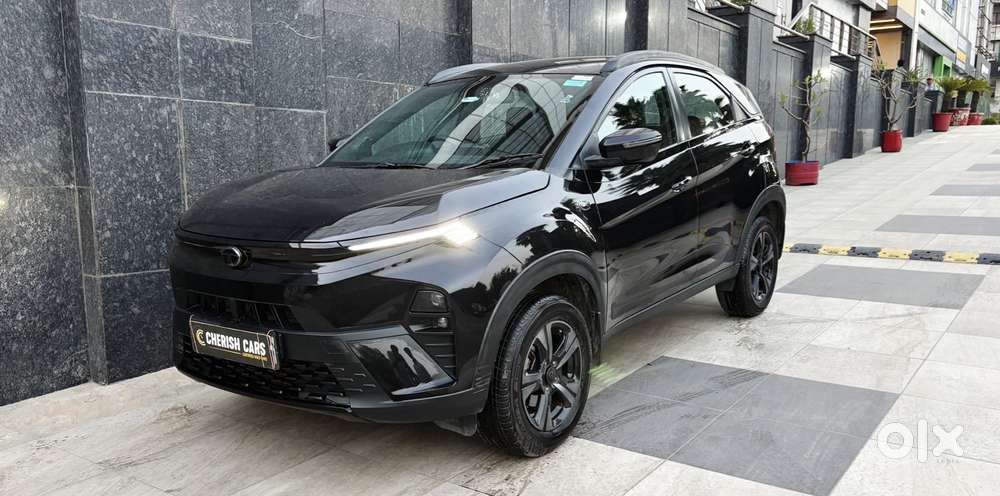 Tata Nexon Creative Plus 1.2 Petrol 6mt Dark Edition, 2024, Petrol