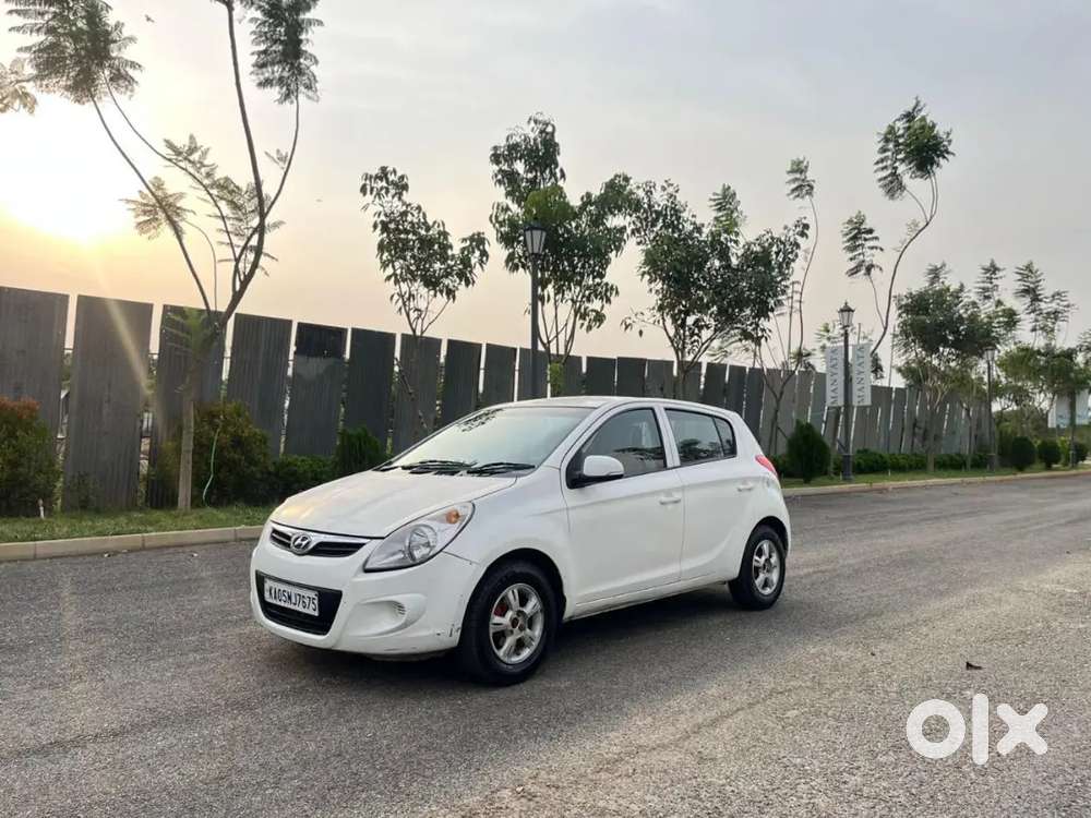 Hyundai I20 2010 Petrol 76000 Km Driven