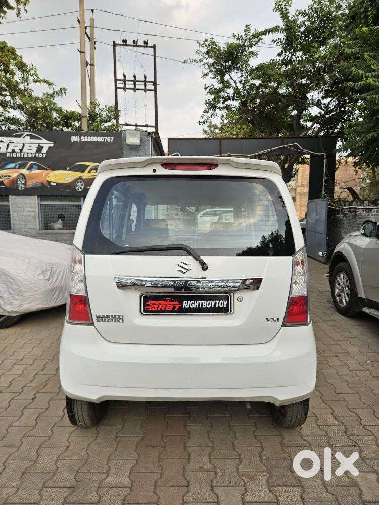 Maruti Suzuki Wagon R Stingray Vxi, 2014, Petrol