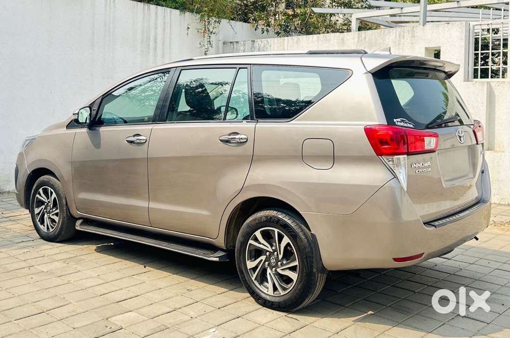 Toyota Innova Crysta 2.4 G Mt 8s, 2021, Diesel