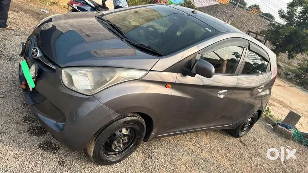 Hyundai Eon 2015 Petrol&lpg 120000 Km Driven
