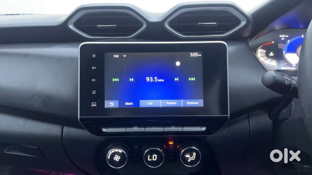 Nissan Magnite 1.0 Xv Premium Turbo Cvt, 2022, Petrol