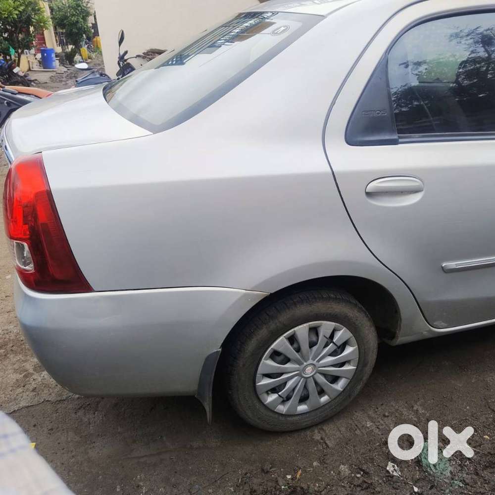 Toyota Etios G 2011