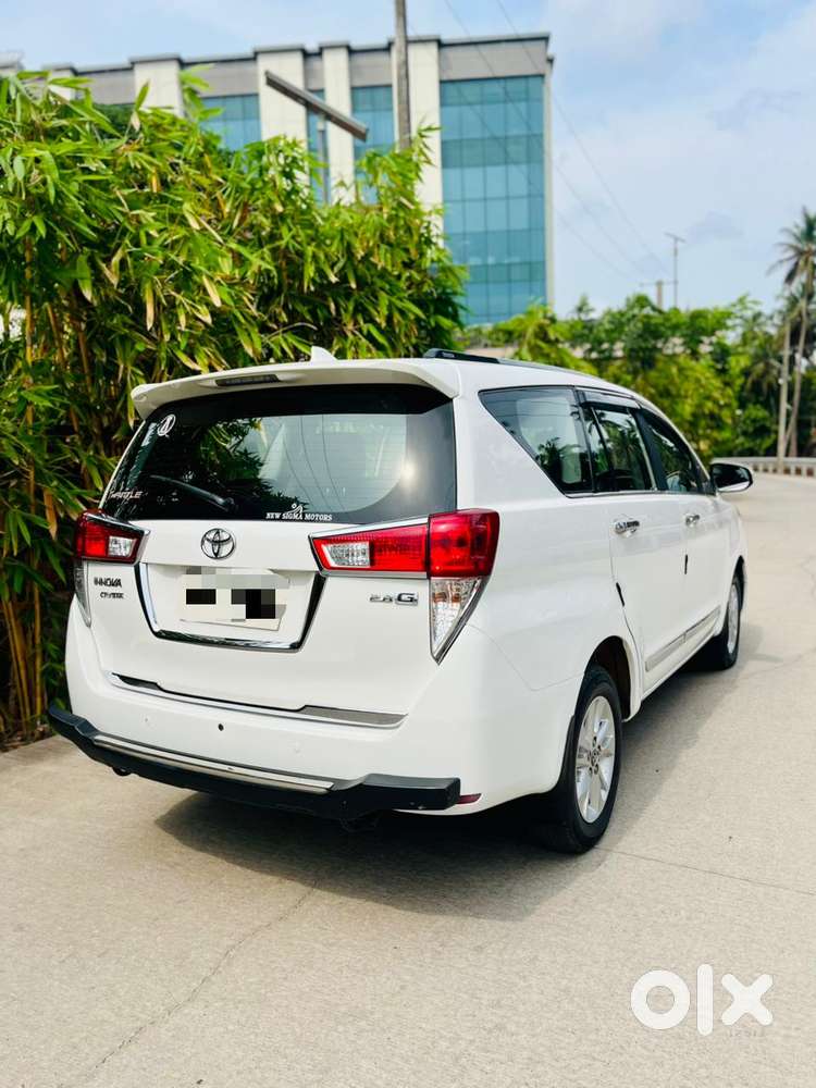 Toyota Innova Crysta 2.8 Gx At, 2016, Diesel