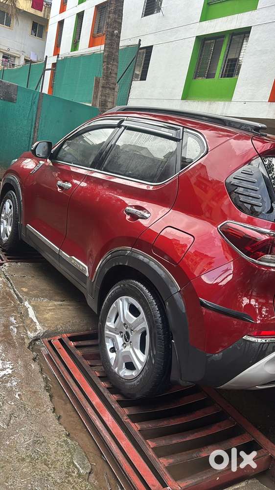 Kia Sonet Petrol 2023