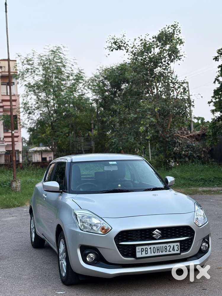 Maruti Suzuki Swift Zxi Plus Amt Dual Tone, 2022, Petrol