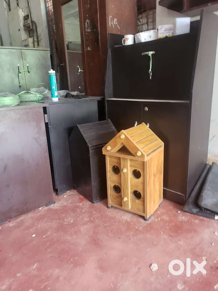 Small temple pooja stand