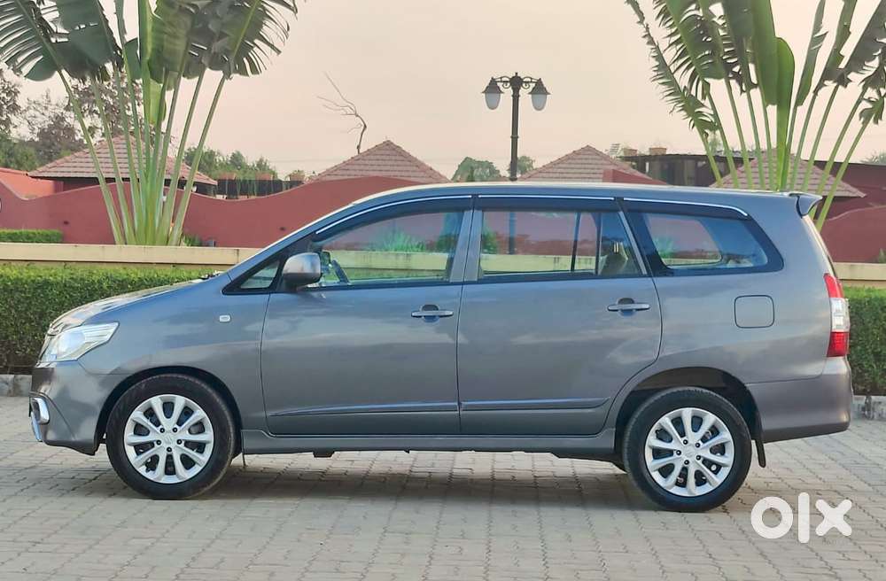Toyota Innova 2.5 Gx 7 Seater Bs Iv, 2014, Diesel
