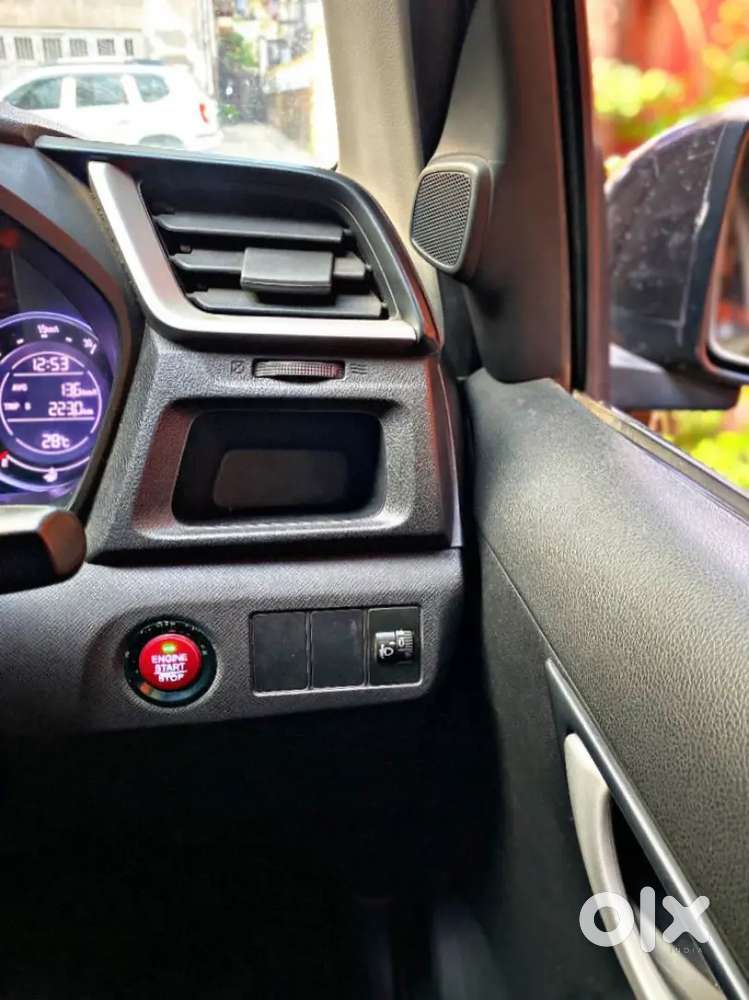 Cvt Automatic 7 Seater Honda Brv