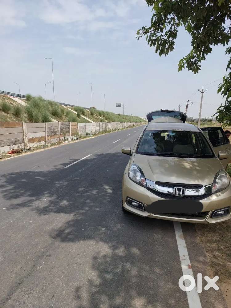 Honda Mobilio 1.5 V 2014