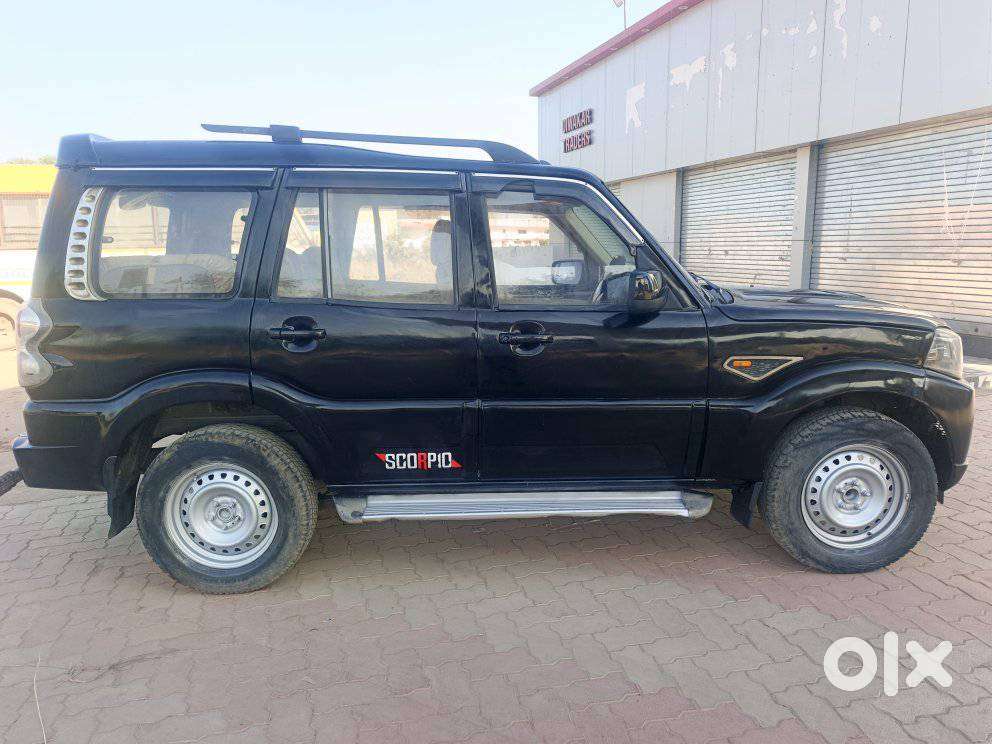Mahindra Scorpio S4, 2014, Diesel