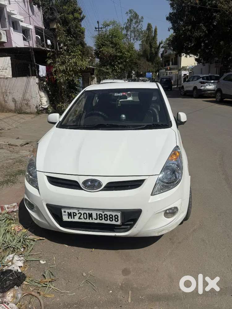 Hyundai I20 Asta 3rd Owner 2010 Model With Vip Number 8888 For 170000