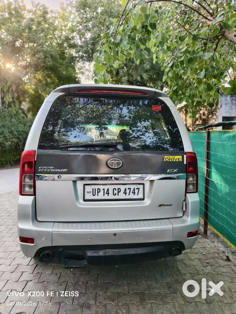 Tata Safari Storme 2015 Diesel Well Maintained