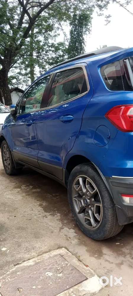 Ford Ecosport Petrol With Alloy Wheels 17inch