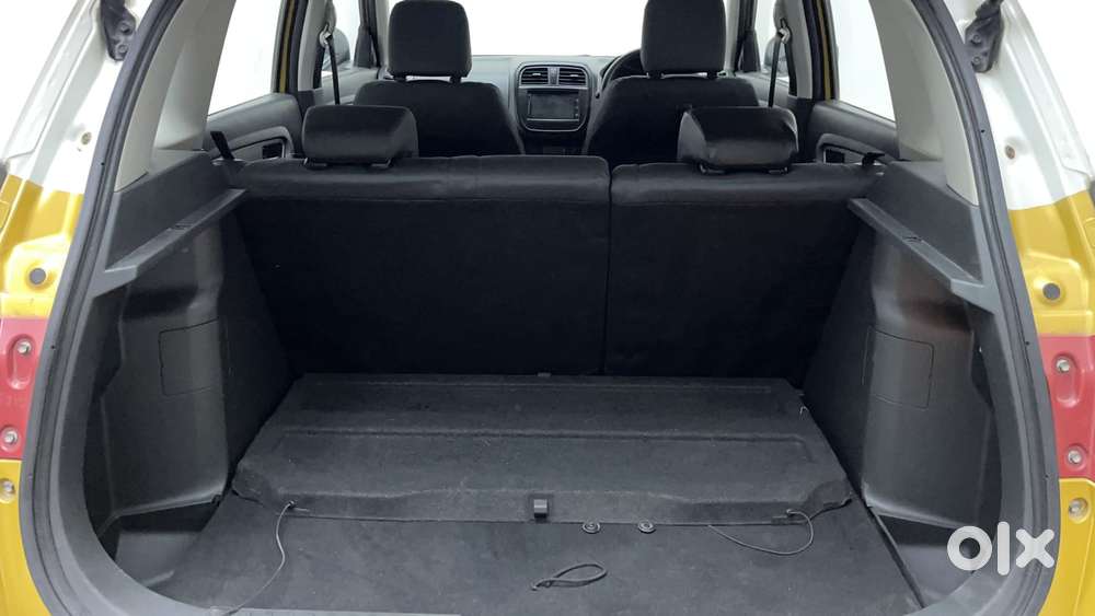 Maruti Suzuki Vitara Brezza Zdi+ Dual Tone Mt, 2017, Diesel